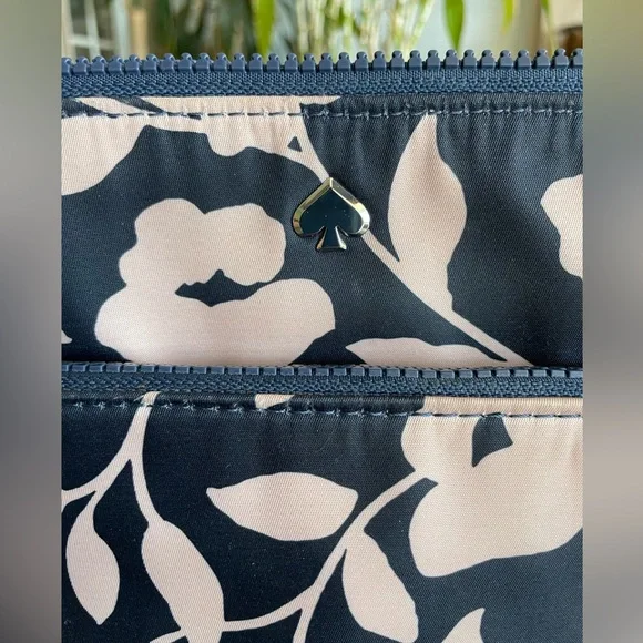 Kate Spade Jae Garden Vine Flat Crossbody Floral Nylon Bag - Picture 6 of 11